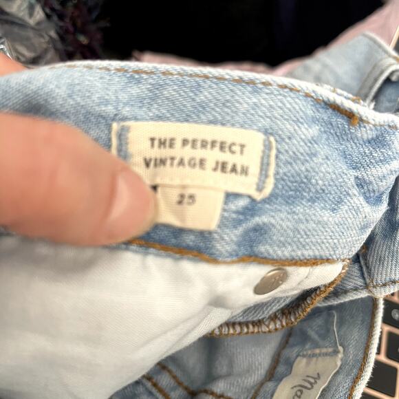 Madewell The Perfect Vintage Jeans In Fitzgerald Wash - Picture 7 of 9